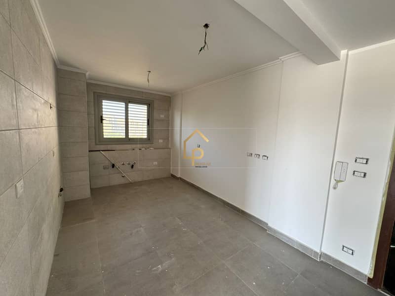 6 WhatsApp Image 2025-10-04 at 4.31. 47 PM (2). jpeg