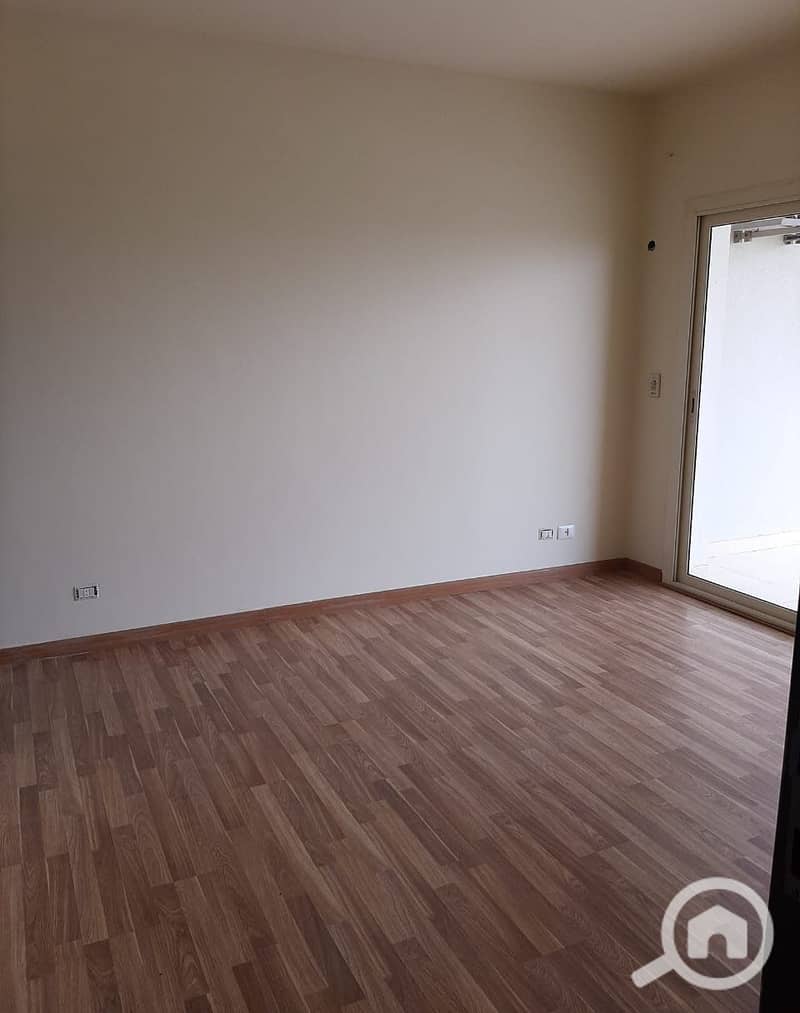 6 WhatsApp Image 2025-12-21 at 4.41. 03 PM. jpeg