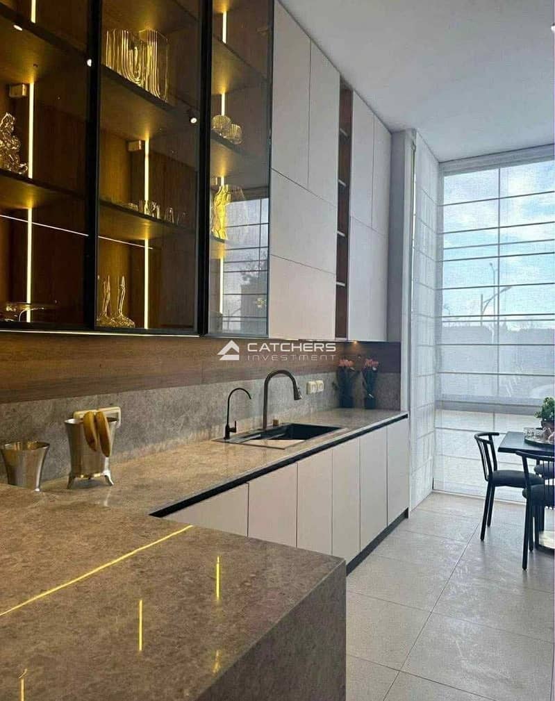 6 WhatsApp Image 2025-11-16 at 17.30. 49_f877a32d. jpg