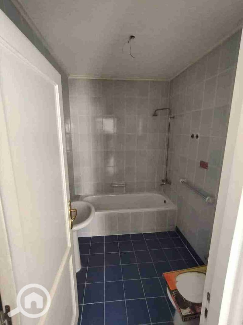 3 FB_IMG_1766331850181. jpg