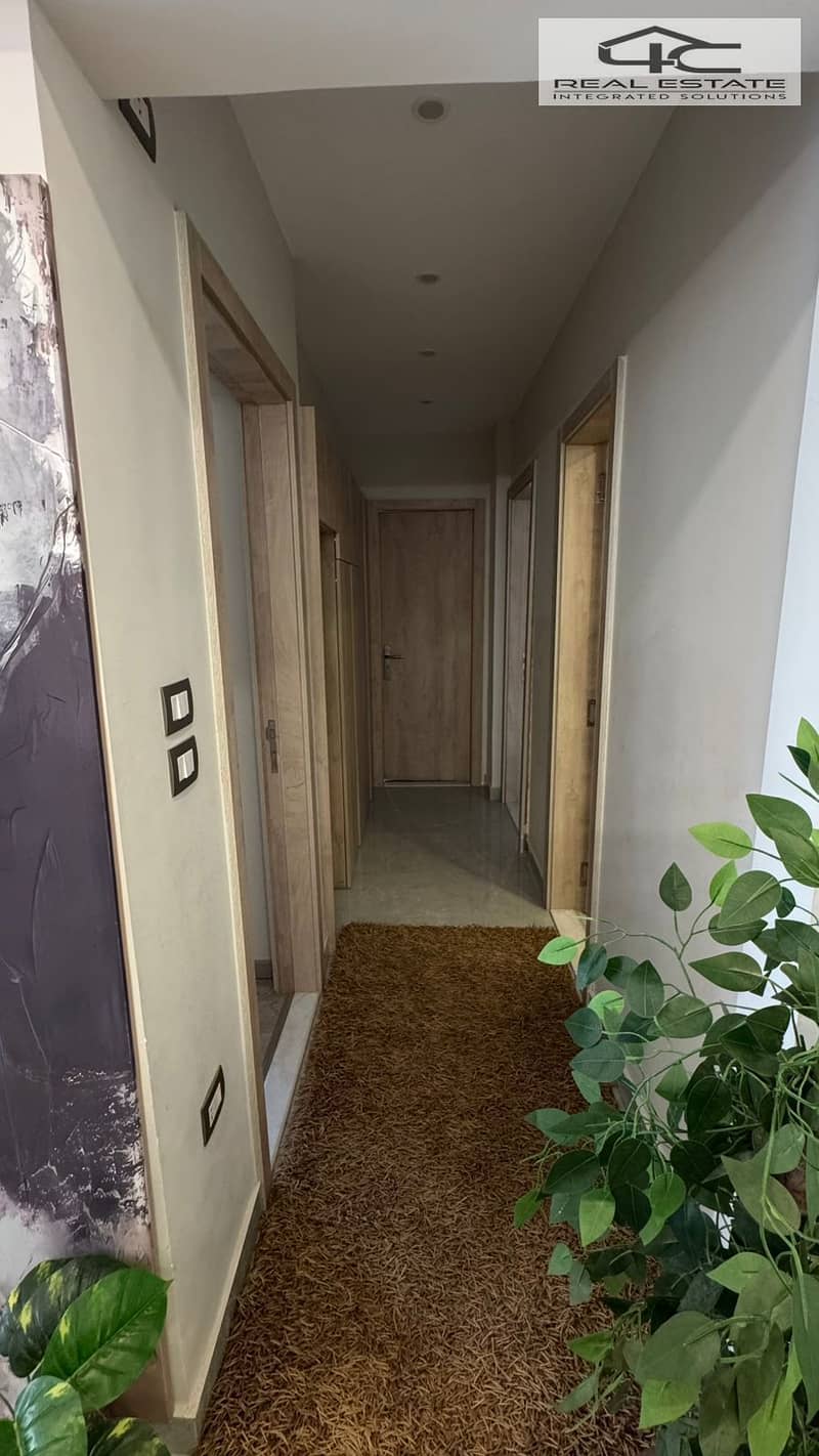 6 WhatsApp Image 2025-12-14 at 13.19. 22 (1). jpeg