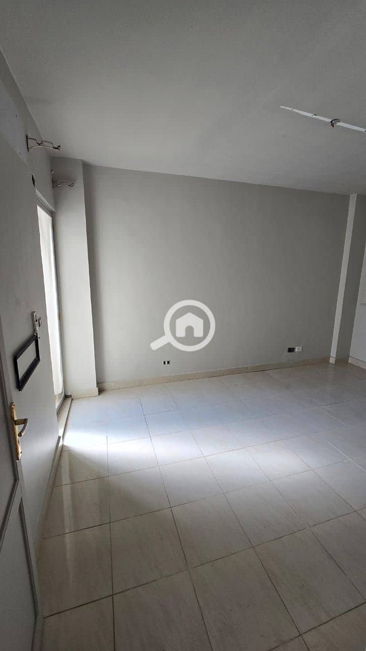 11 7216f158-b94a-415f-b609-52415087c0e6. jpg