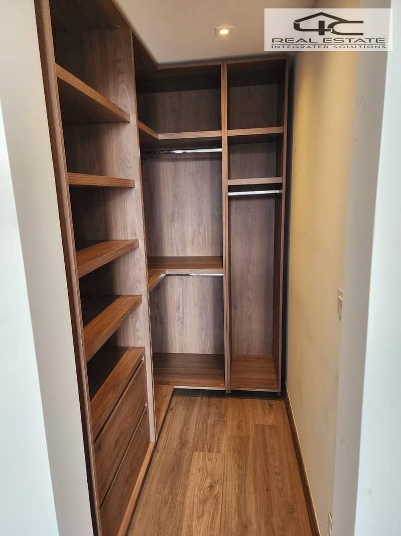 6 WhatsApp Image 2025-12-18 at 5.12. 13 PM (2). jpeg