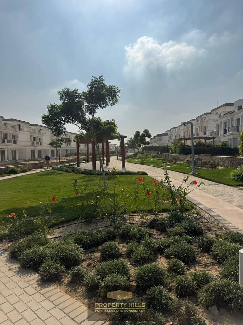 27 PHOTO-2025-12-14-15-00-38. jpg