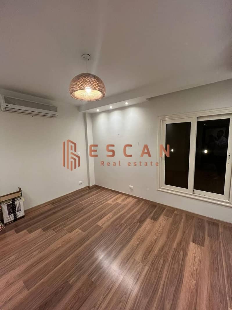 9 U646536 (18). jpeg