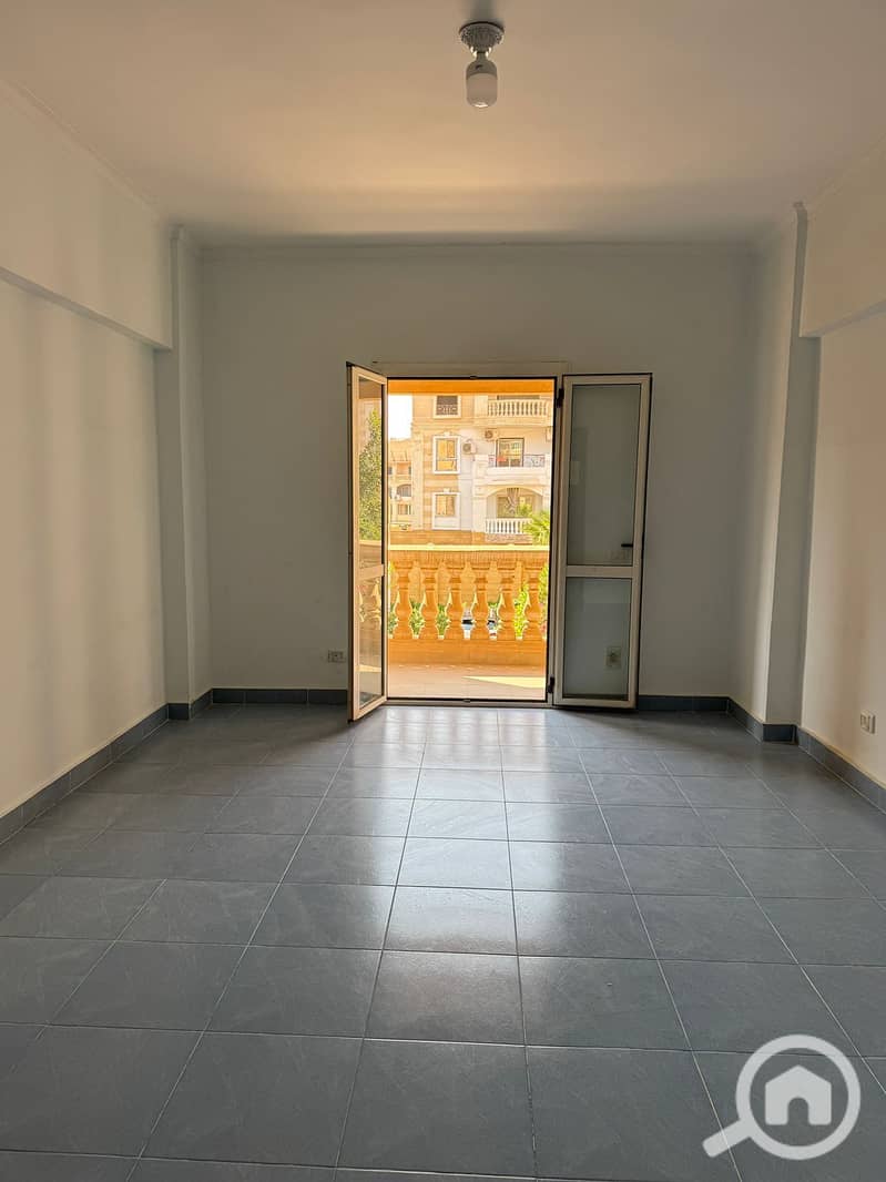 3 WhatsApp Image 2025-10-22 at 16.13. 32_e2f50469. jpg