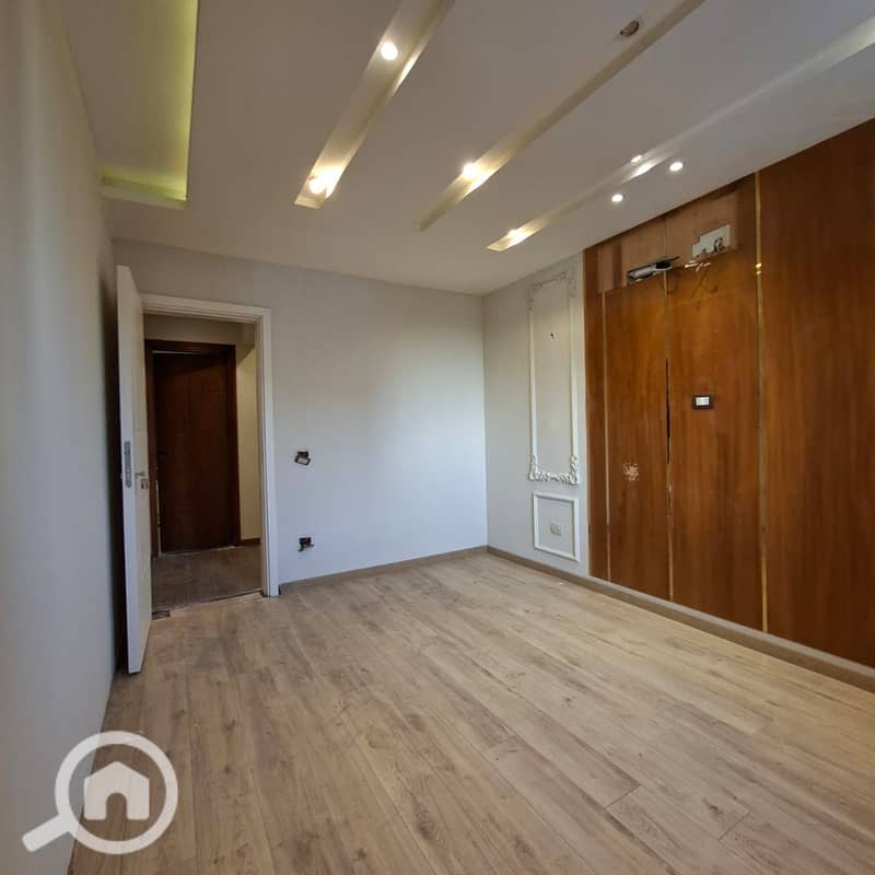 4 WhatsApp Image 2025-12-21 at 4.54. 04 PM. jpeg