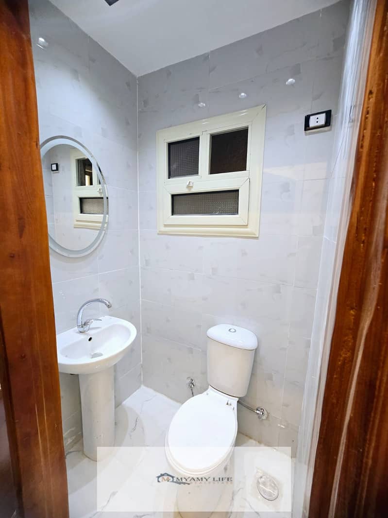 8 WhatsApp Image 2025-09-12 at 9.57. 51 AM (1). jpeg