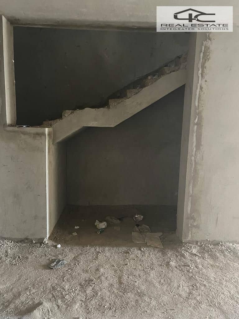 9 WhatsApp Image 2025-11-16 at 12.48. 39 PM. jpeg