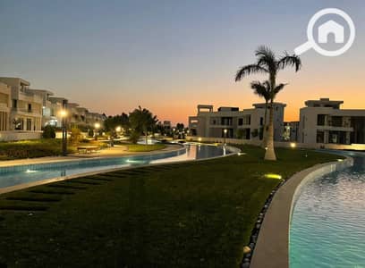 4 Bedroom Townhouse for Sale in Sheikh Zayed, Giza - WhatsApp Image 2025-12-18 at 1.51. 03 PM (4). jpeg 4 Bedroom Townhouse for Sale in Sheikh Zayed, Giza - WhatsApp Image 2025-12-18 at 1.51. 03 PM (4). jpeg