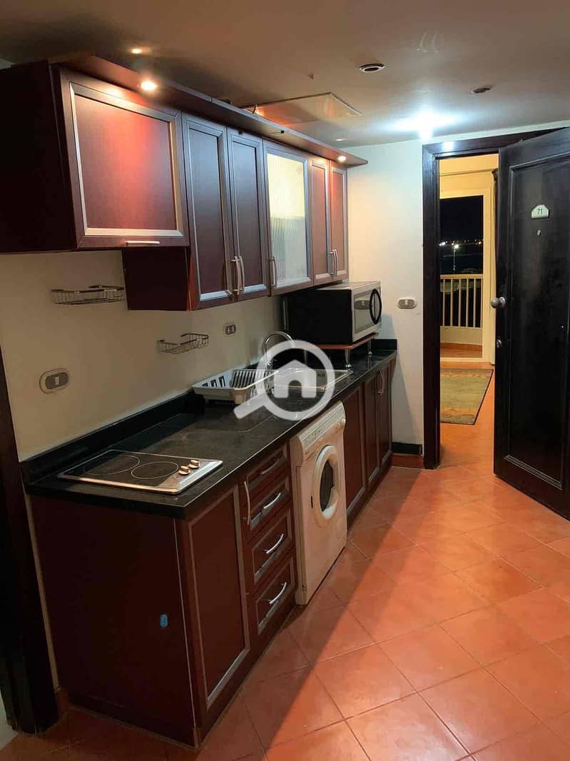 4 14ebef81-49c7-47fe-b7a4-25cd01baed4e. jpg