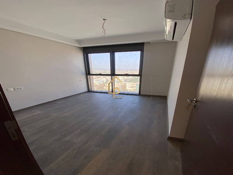 3 WhatsApp Image 2025-01-07 at 3.15. 23 PM. jpg