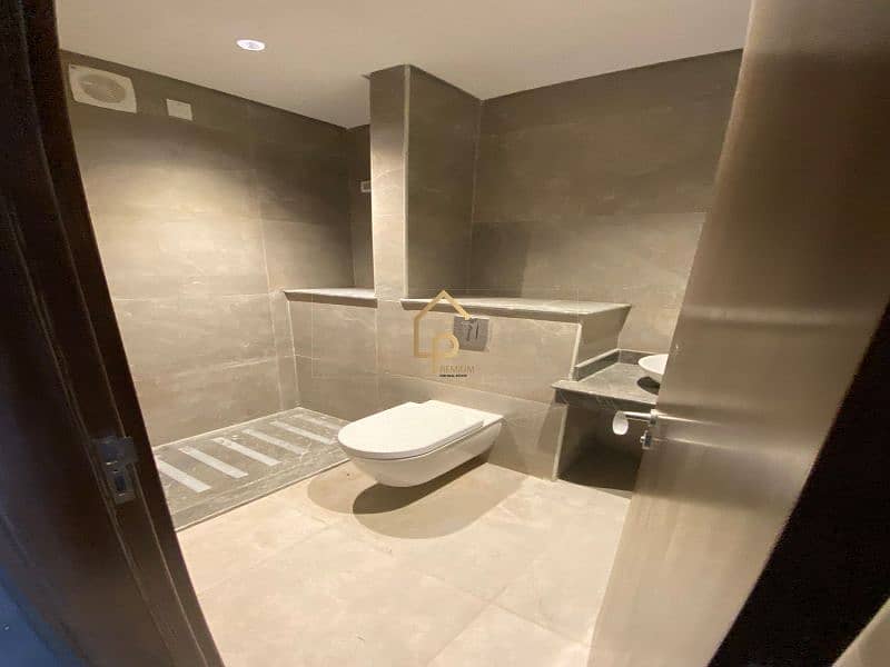 4 WhatsApp Image 2025-01-07 at 3.16. 52 PM. jpg