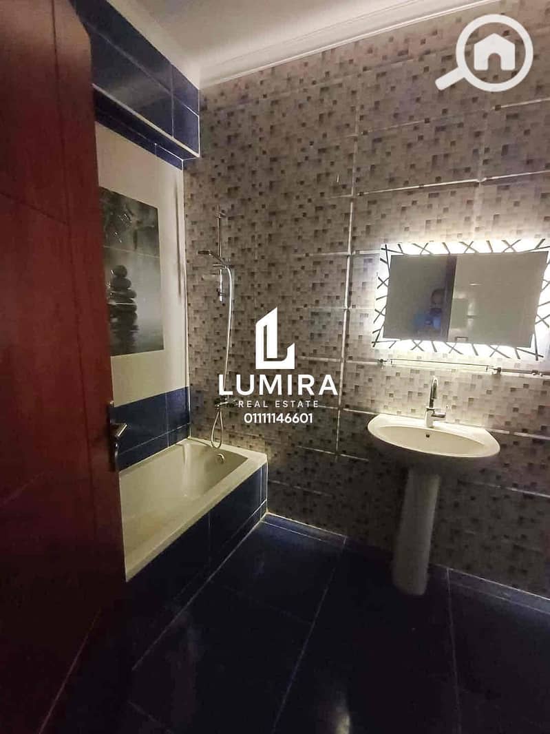 6 95cbf486-2690-403b-877c-ec2abcd11875. jpg