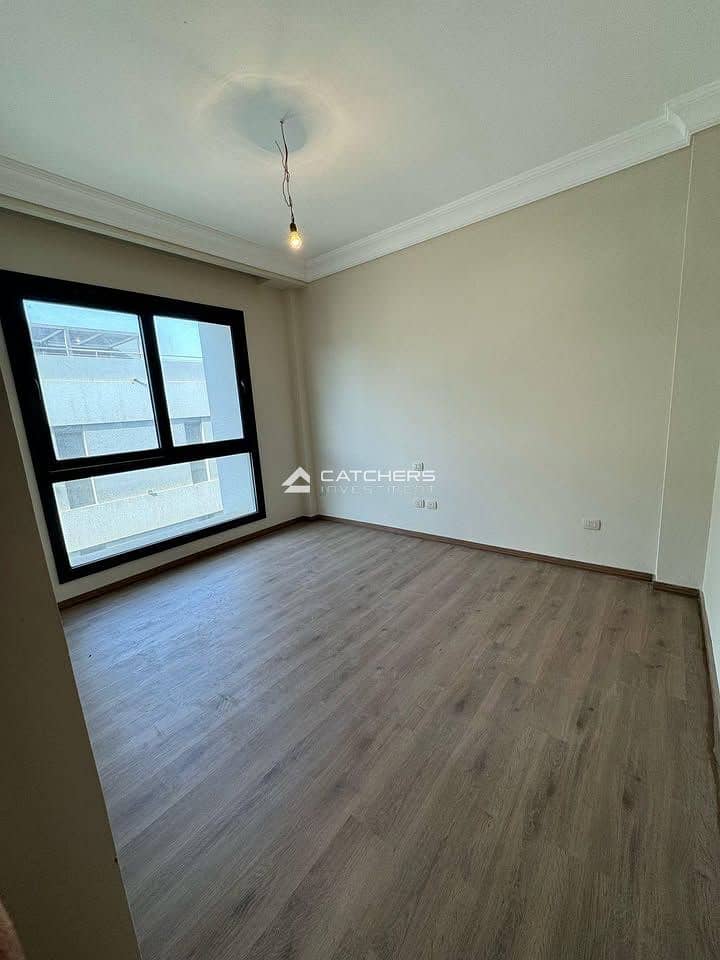 3 WhatsApp Image 2025-11-16 at 15.52. 29 (5). jpeg