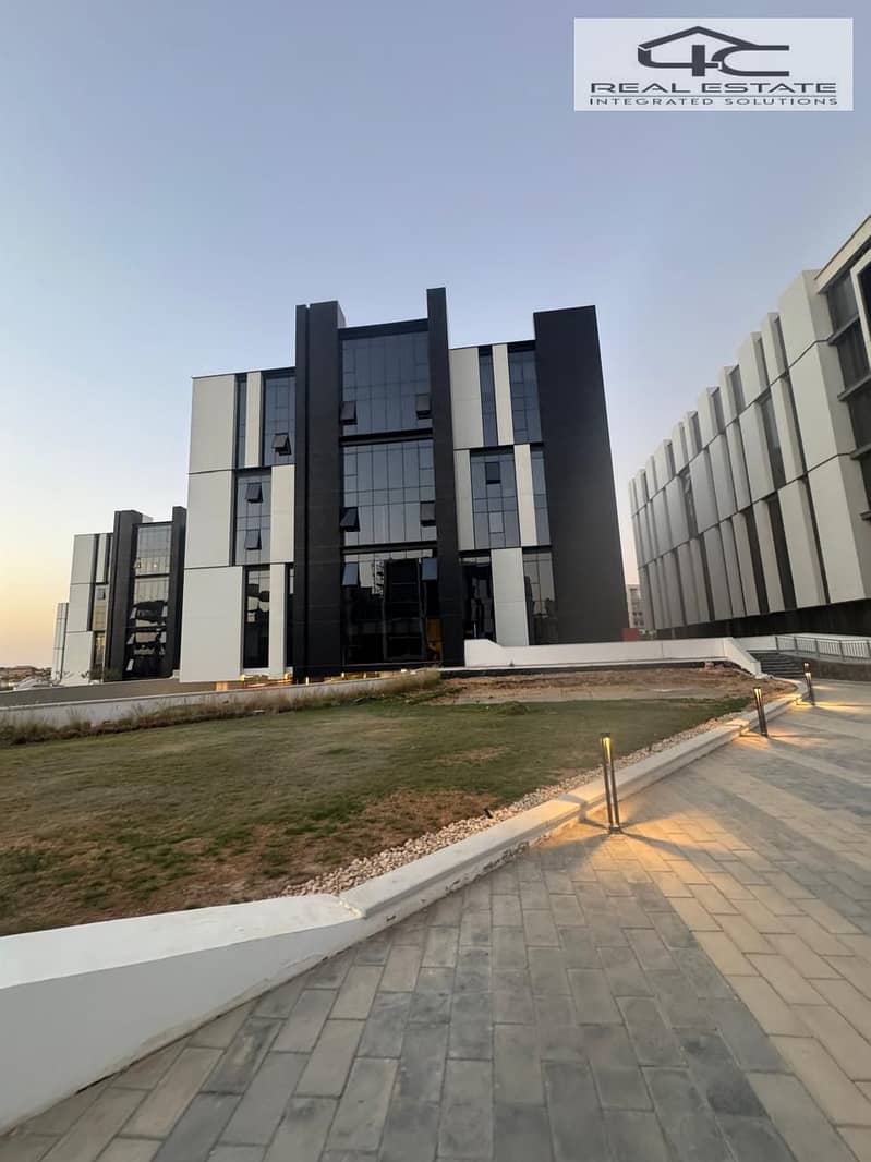 11 WhatsApp Image 2025-05-28 at 12.43. 20 PM. jpeg