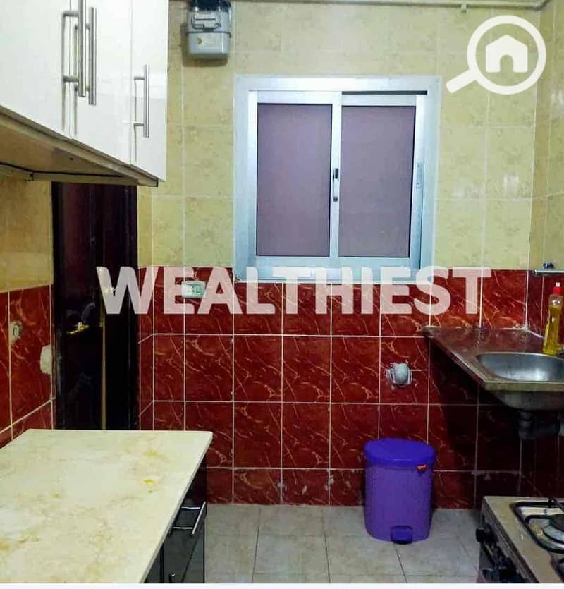 3 5dc207d3-56e7-4229-93c8-766d965cec5d. jpg