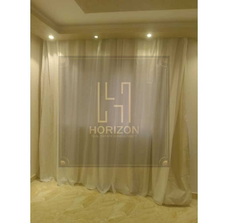 2 5037f7e8-8b2c-42b3-b26e-4cf36c753415. jfif. jpg