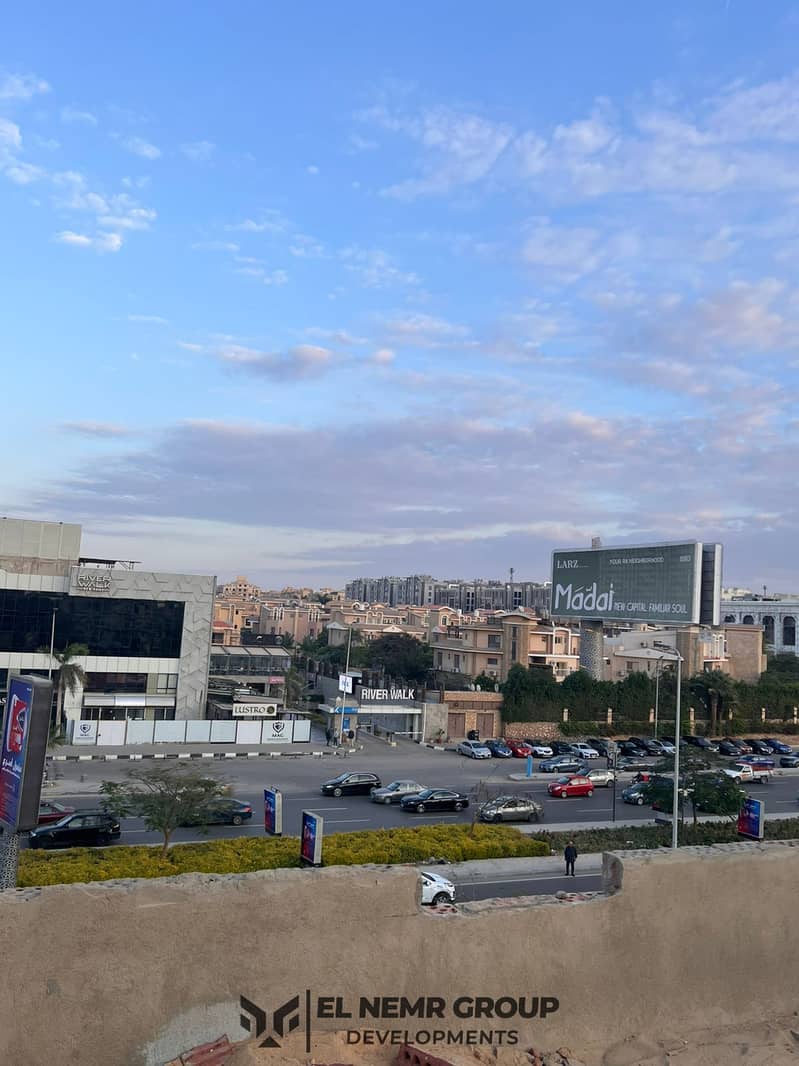 5 b48c2219-5eba-4c65-a36c-9f14f4483218. jpg