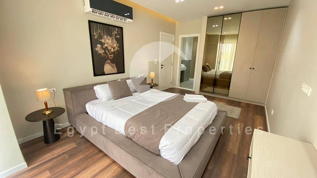 6 57bebde3-bf55-48f6-bca9-df54a36dfe8d. jpg