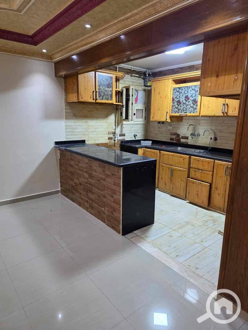 3 5565f17c-3448-4034-a5cb-6d66698d462d. jpg