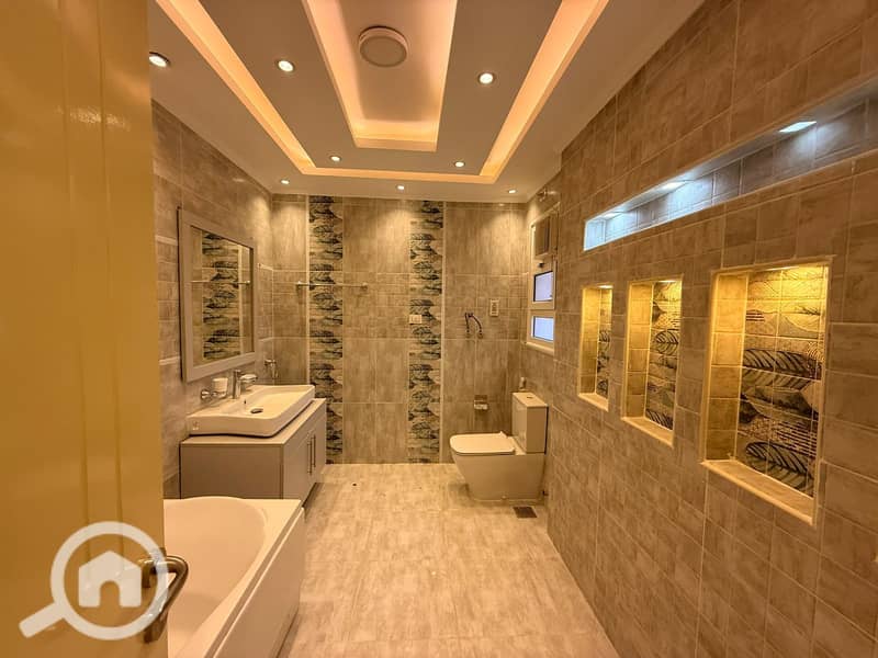 2 WhatsApp Image 2025-12-09 at 3.03. 30 PM. jpeg