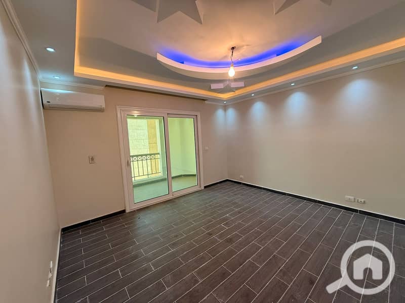 8 WhatsApp Image 2025-12-09 at 3.03. 31 PM (2). jpeg