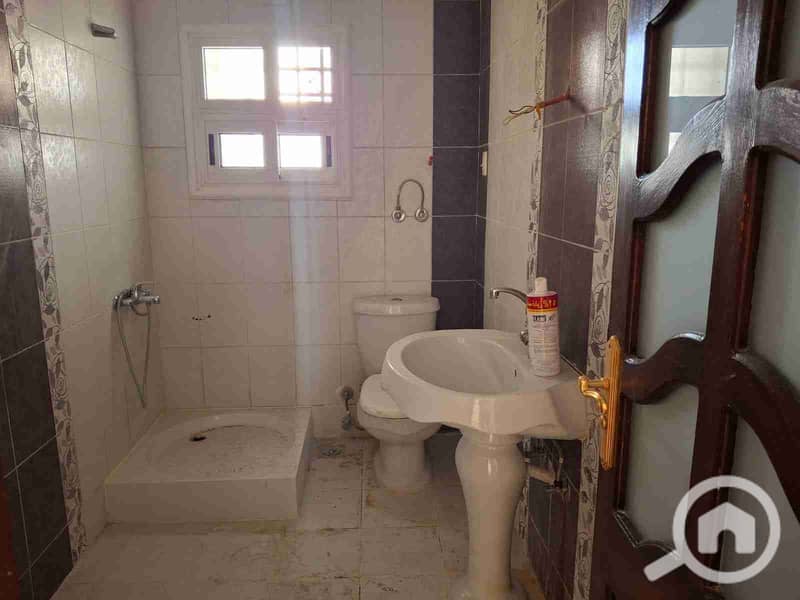 8 IMG-20251217-WA0061(1). jpg