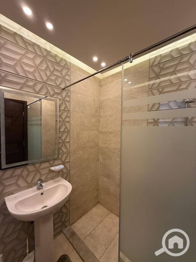 4 WhatsApp Image 2025-12-21 at 4.41. 17 PM (2). jpeg