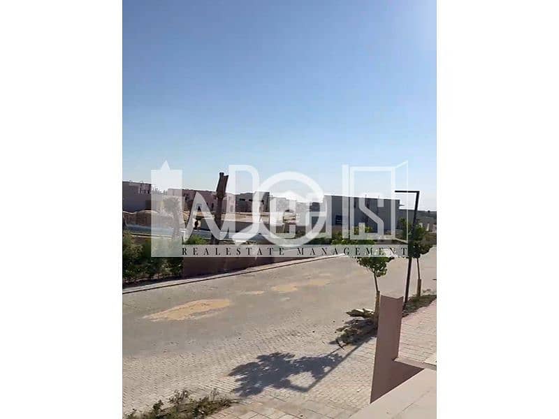 3 WhatsApp Image 2025-12-15 at 12.04. 53. jpg