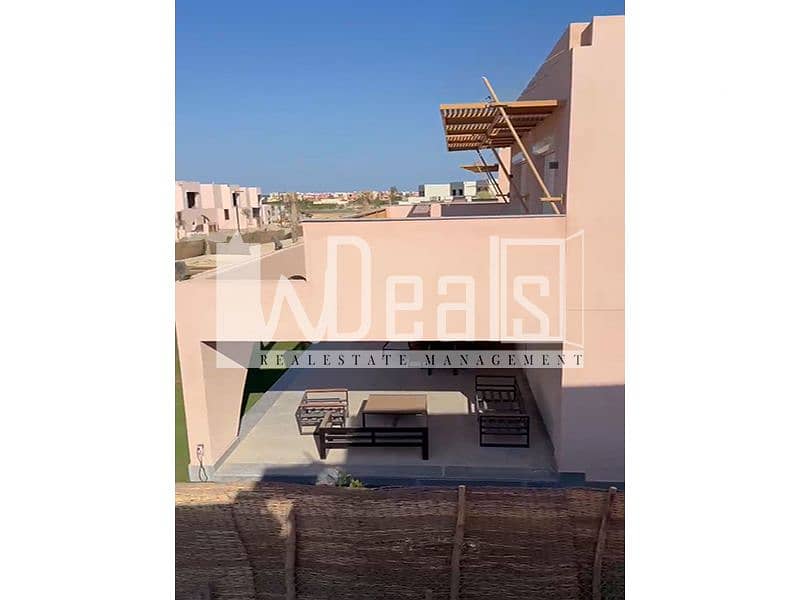 4 WhatsApp Image 2025-12-15 at 12.04. 55. jpg