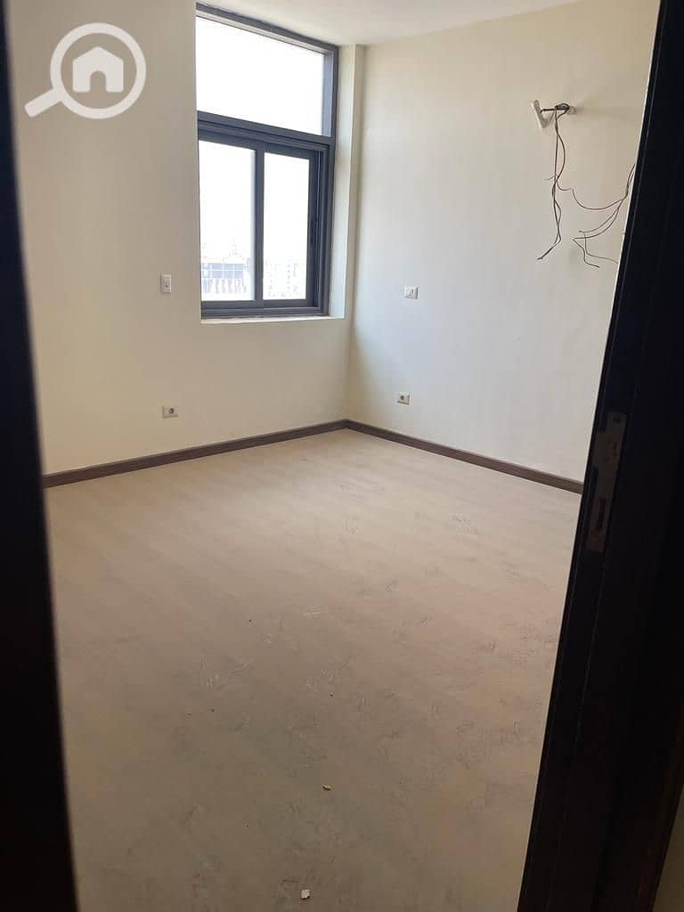 3 WhatsApp Image 2025-12-21 at 6.54. 18 PM (4). jpeg