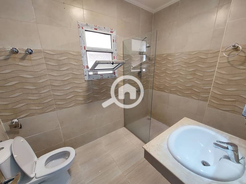 11 20251026_143701. jpg