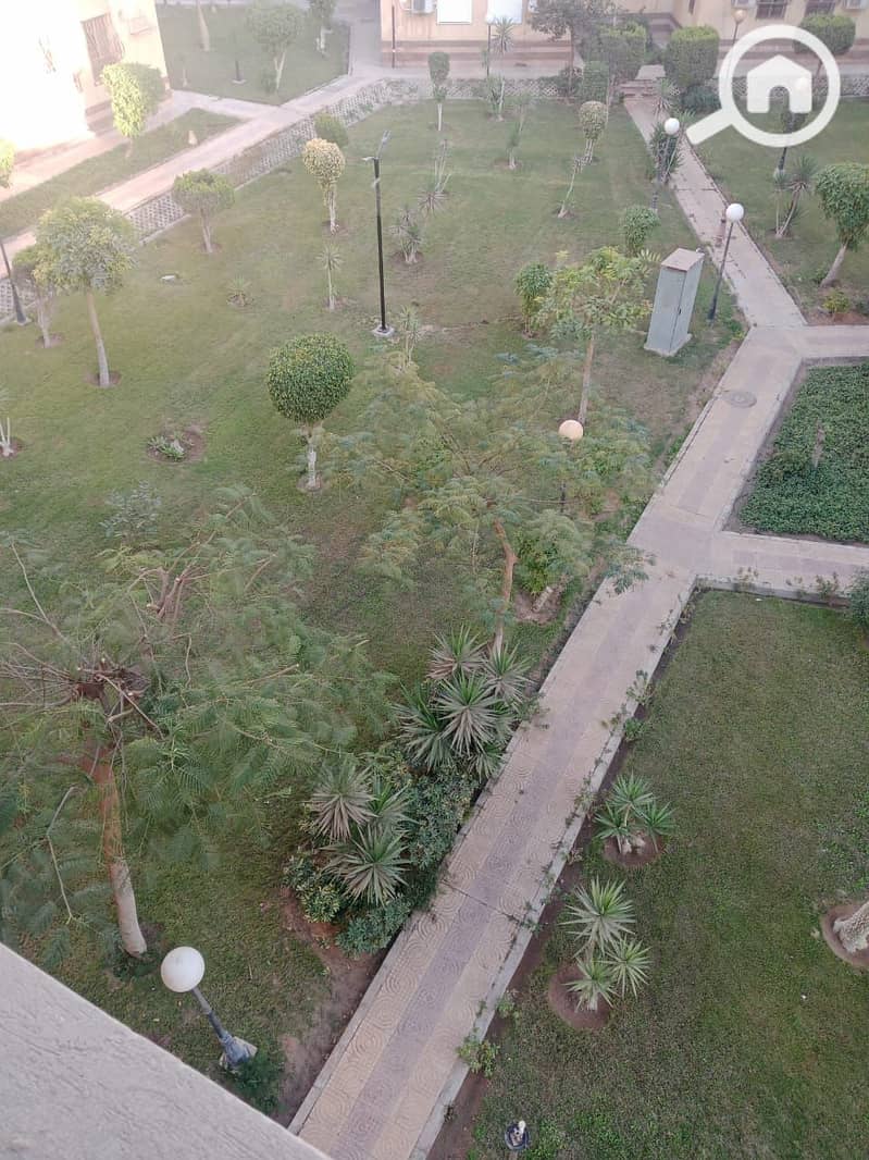 8 aaec302c-1112-4019-a291-df208274c4cc. jpg