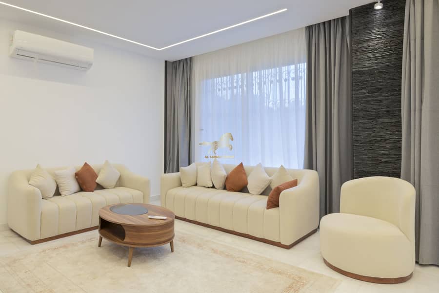 6 IMG_7376-Edit. jpg