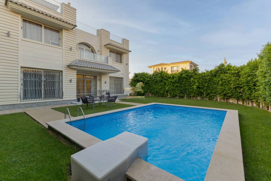 10 IMG_7324-Edit. jpg