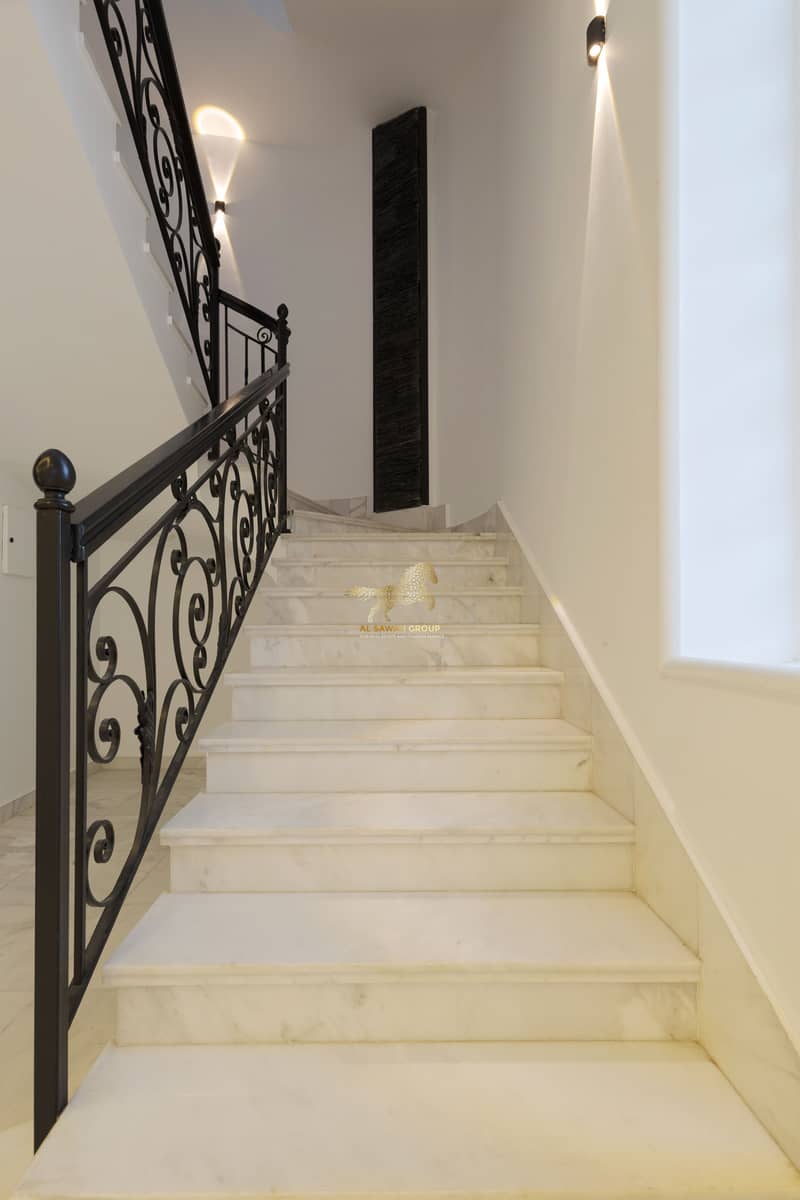 16 IMG_7429-Edit. jpg