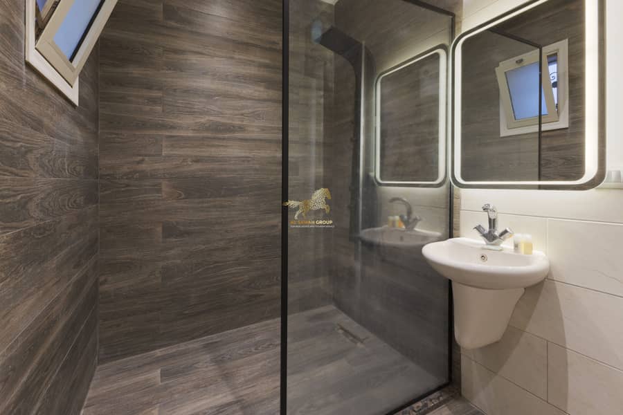 24 IMG_7530-Edit. jpg