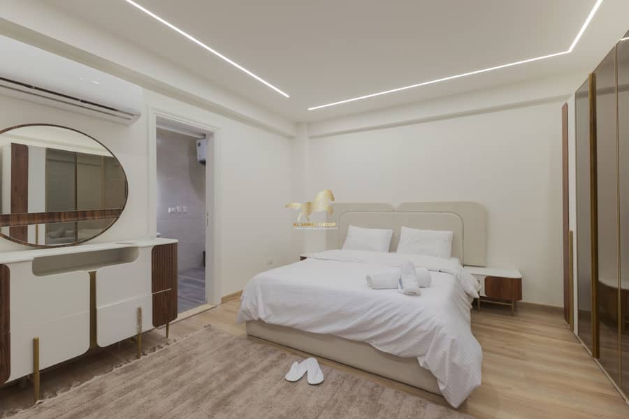 28 IMG_7558-Edit. jpg