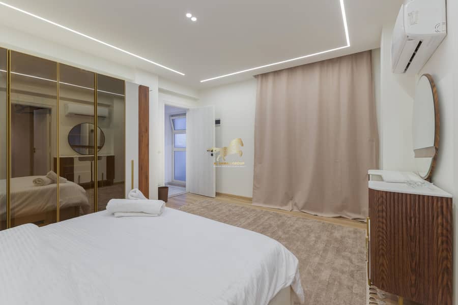 30 IMG_7572-Edit. jpg