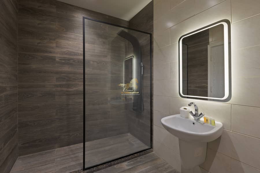 32 IMG_7586-Edit. jpg