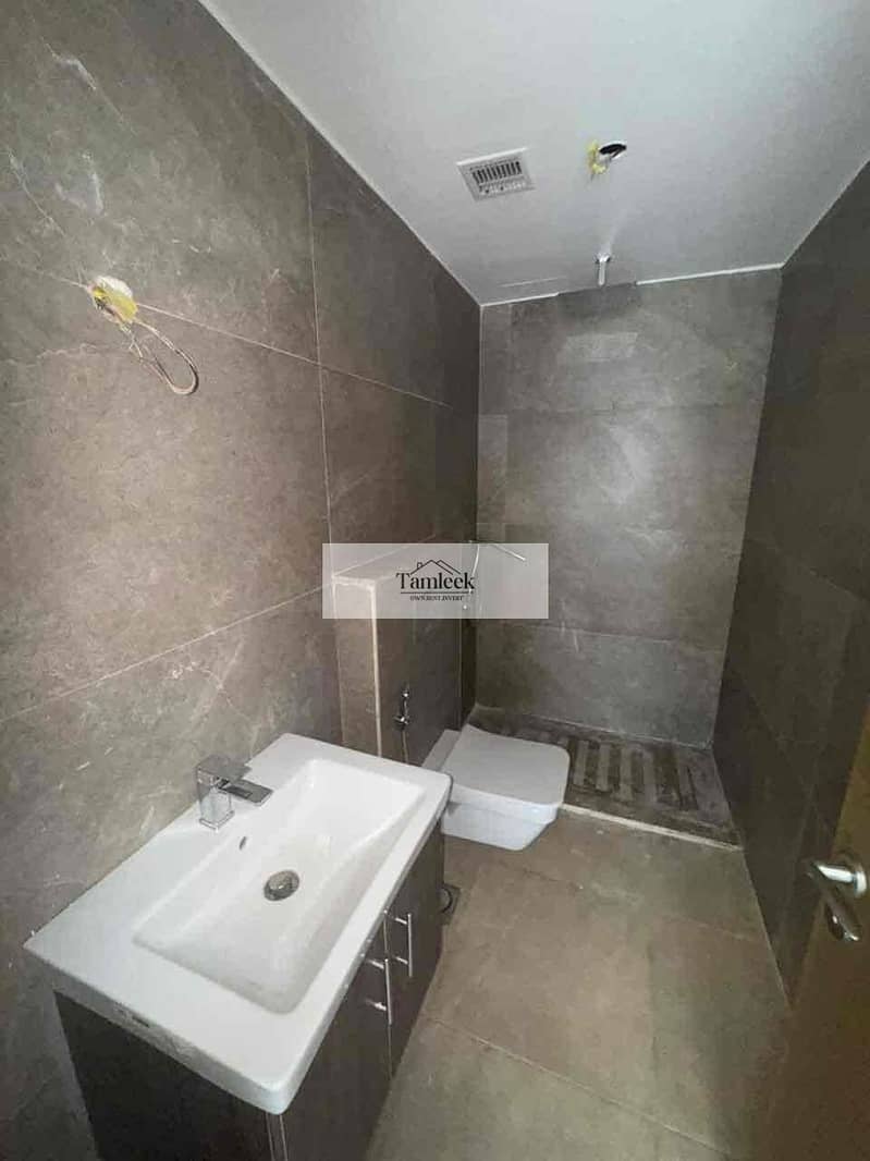 6 341f4231-980e-4aa5-98ef-92a39818b969. jpg