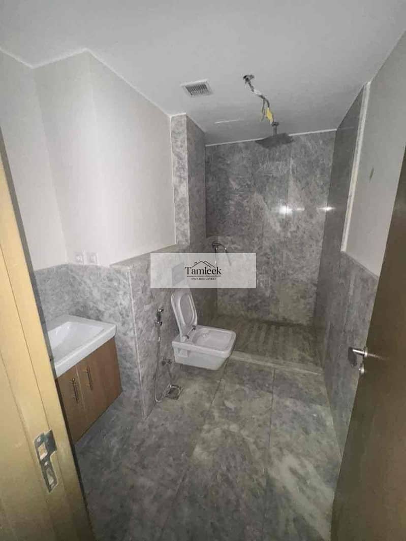 8 9df0d44e-f017-4974-87a4-155a822b6289. jpg