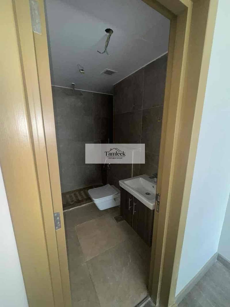 9 9587115f-ae0a-4892-9dba-b10d066dc5a5. jpg