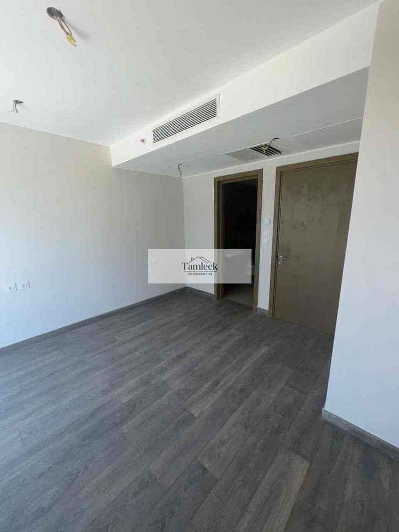 10 47806d08-aafd-4b39-826c-9f614328638a. jpg