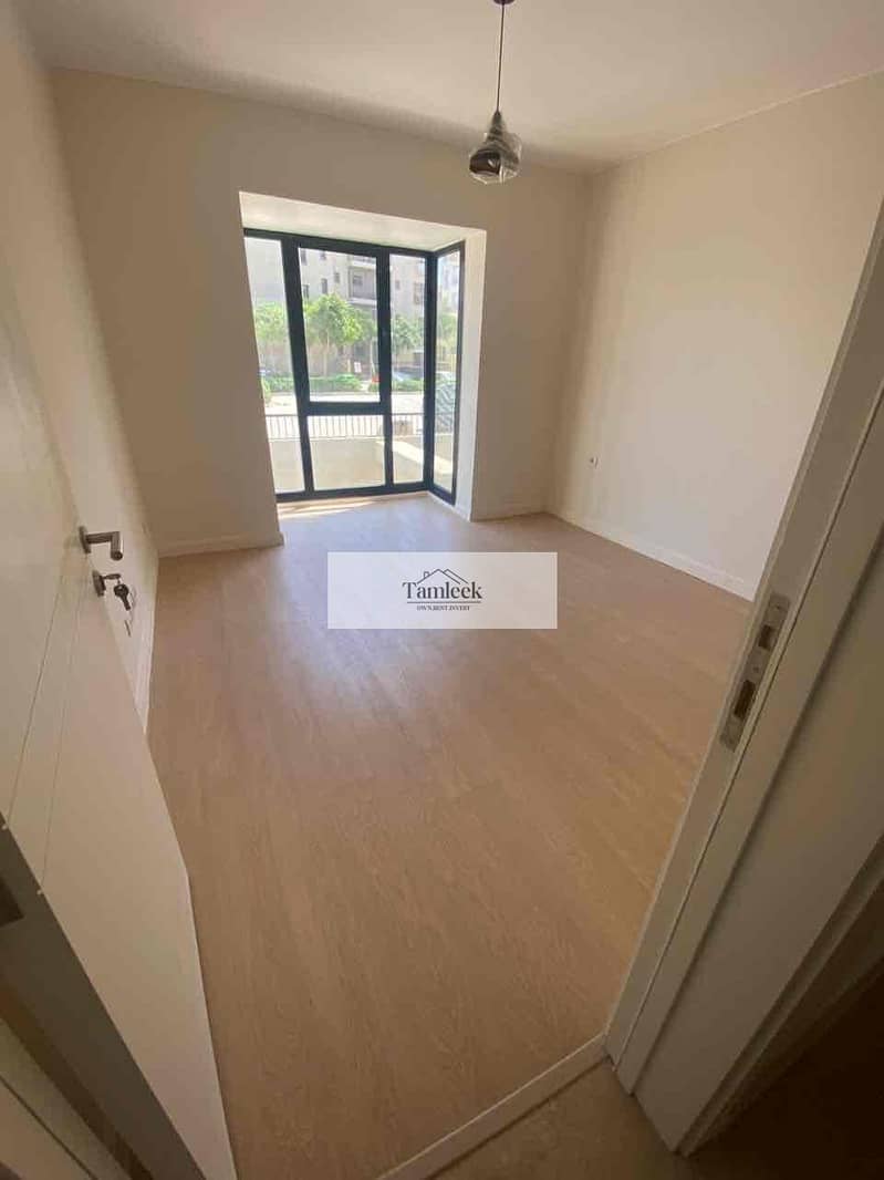 3 33ba3b72-b9d3-418a-8708-7ff01b76477a. jpg