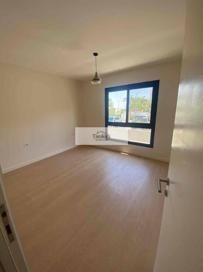 7 a5d3d734-999e-4abd-93fc-8ee5621e2894. jpg