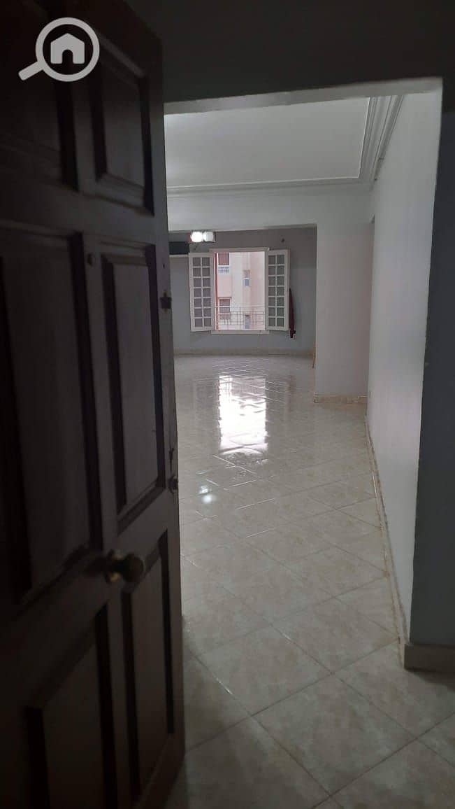 3 296bbd9a-d956-4a2b-b285-36f17d94fc6b. jpg