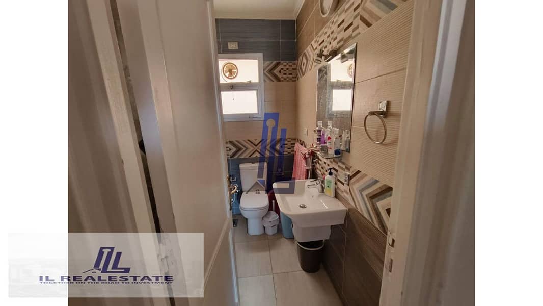 4 693abdb38d1ff1765457331 (1). jpg