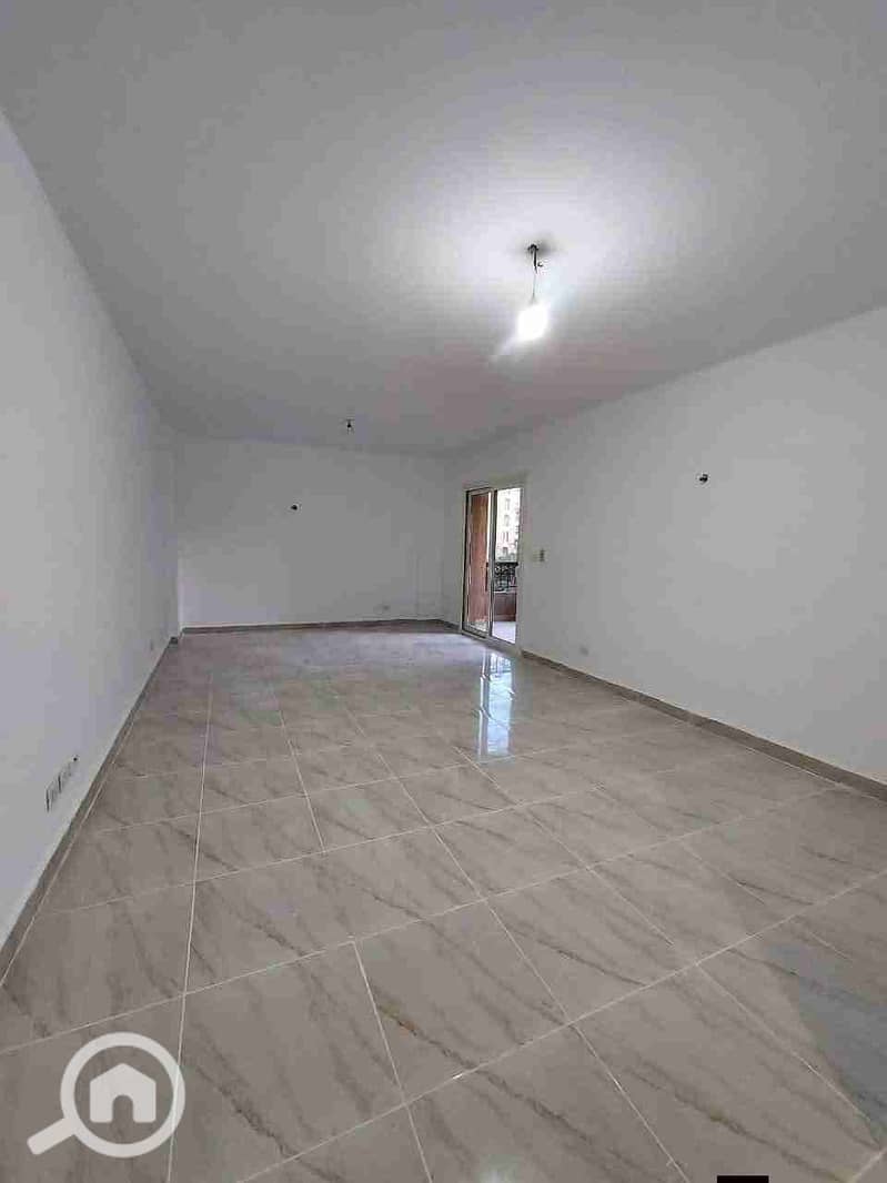 1000624549. jpg 1000624549. jpg